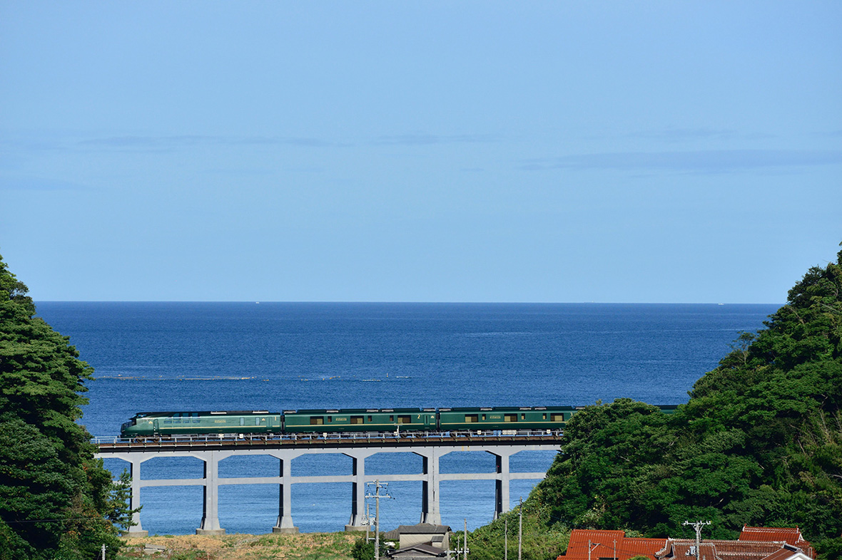 山陰本線 須佐駅 − 宇田郷駅