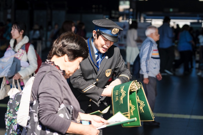 観光都市としての心遣いを、瑞風の旅の門出に