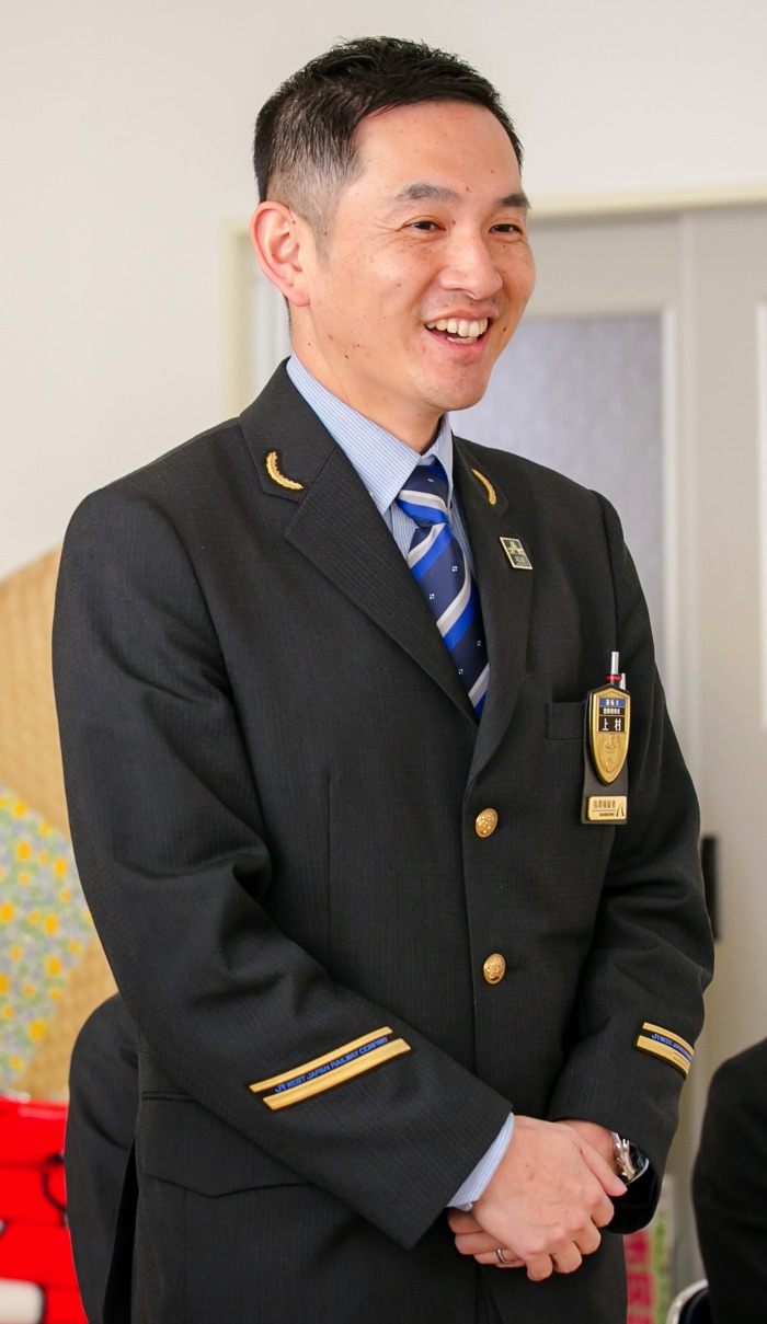 JR西日本 豊岡列車区 上村哲央 運転士